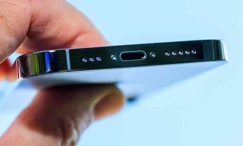 Chung nhưng lại thành riêng: iPhone 15 Series sẽ sử dụng USB Type-C nhưng phải có chuẩn MFi
