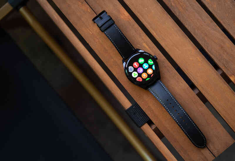 Huawei ra mắt smartwatch độc lạ tích hợp tai nghe không dây, giá 9,9 triệu đồng - Ảnh 2.