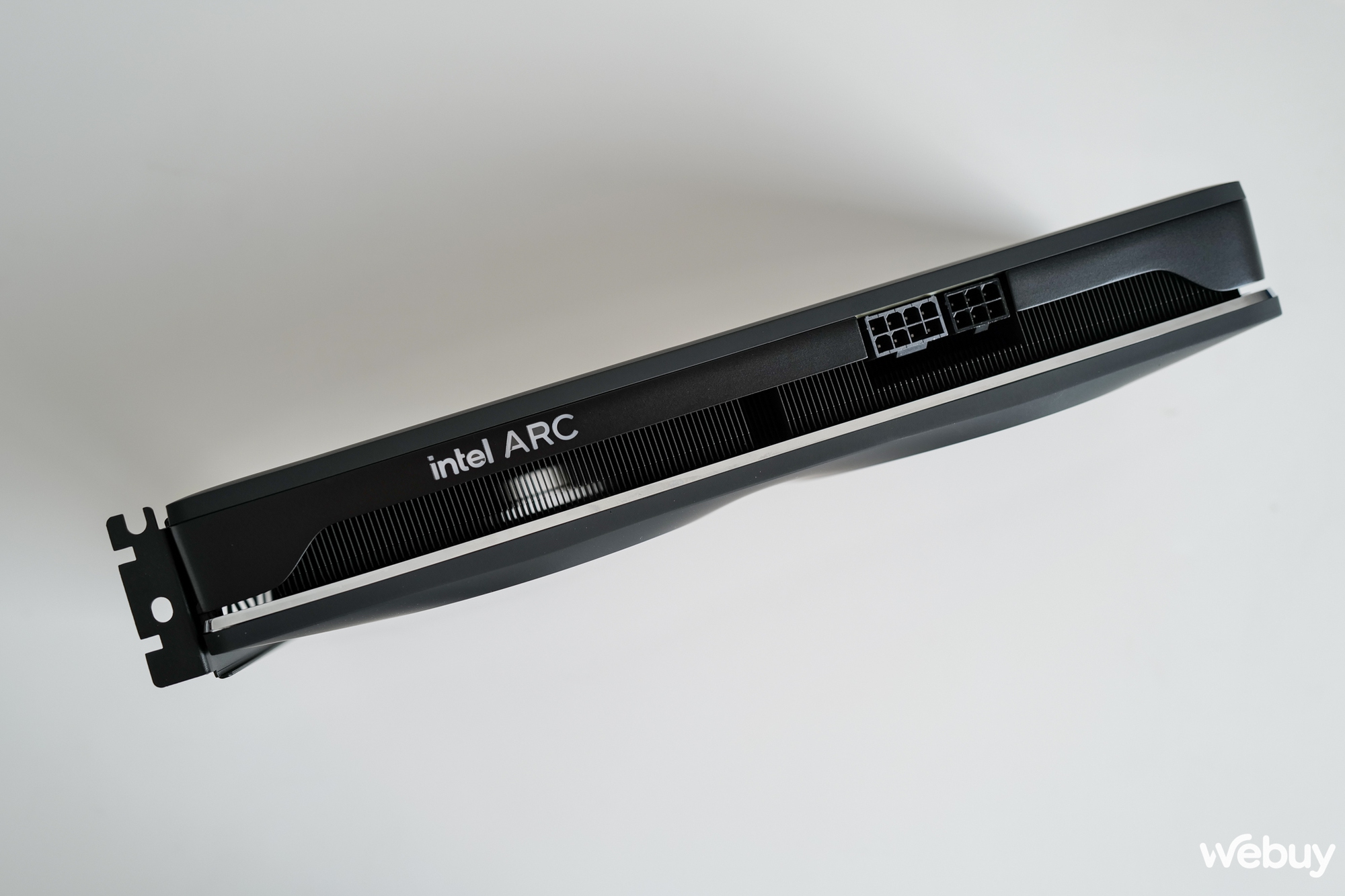 Đánh giá Intel Arc A750: Lựa chọn mới cho GPU phân khúc tầm trung - Ảnh 6. Đánh giá Intel Arc A750: Lựa chọn mới cho GPU phân khúc tầm trung - Ảnh 6.