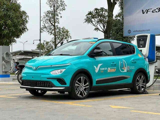 Đội xe taxi điện của ông Phạm Nhật Vượng sẽ gồm những mẫu nào? - Ảnh 2. Đội xe taxi điện của ông Phạm Nhật Vượng sẽ gồm những mẫu nào? - Ảnh 2.