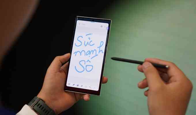 Galaxy S23 Ultra lại mắc lỗi lạ khiến người dùng khó chịu