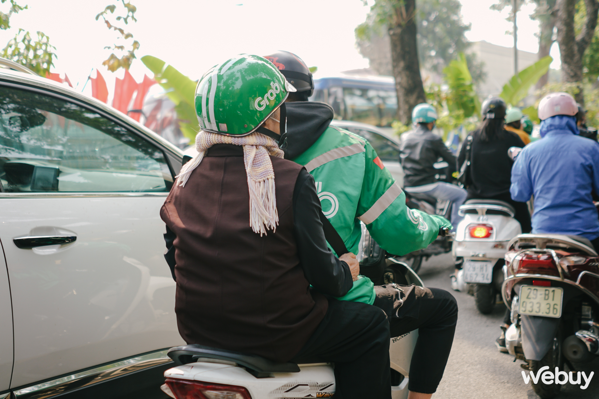 Đã đi Grab thì tôi ‘né’ ô tô, chỉ chọn xe máy và đây là 4 lý do xem bạn có đồng tình hay không - Ảnh 4. Đã đi Grab thì tôi ‘né’ ô tô, chỉ chọn xe máy và đây là 4 lý do xem bạn có đồng tình hay không - Ảnh 4.