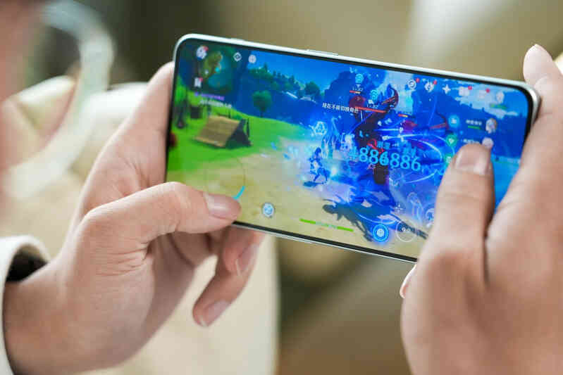 OnePlus Ace 2V ra mắt: Dimensity 9000, RAM 16GB, sạc nhanh 80W, giá từ 7,8 triệu đồng - Ảnh 5. OnePlus Ace 2V ra mắt: Dimensity 9000, RAM 16GB, sạc nhanh 80W, giá từ 7,8 triệu đồng - Ảnh 5.