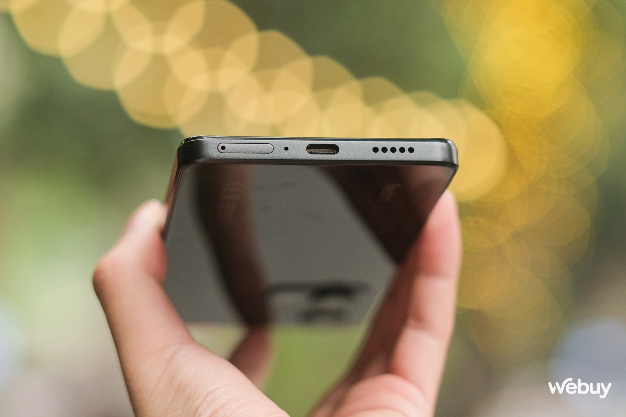 Ấn tượng về Redmi Note 12 Pro: Có gì hấp dẫn mà giá niêm yết tận 9,5 triệu đồng vậy? - Ảnh 6. Ấn tượng về Redmi Note 12 Pro: Có gì hấp dẫn mà giá niêm yết tận 9,5 triệu đồng vậy? - Ảnh 6.