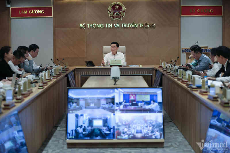 Báo chí lan tỏa năng lượng tích cực nhưng không quên chức năng phản biện