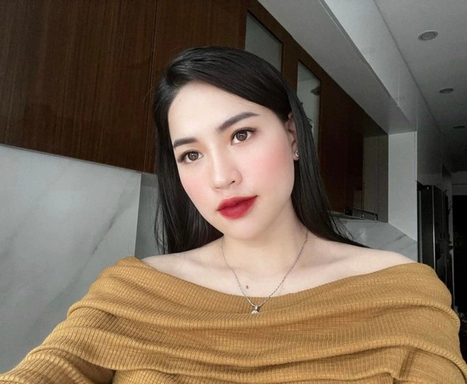 Võ Hà Linh thông báo dừng review quán ăn, mảng mỹ phẩm vẫn tiếp tục nhưng chỉ nói điều tích cực - Ảnh 2. Võ Hà Linh thông báo dừng review quán ăn, mảng mỹ phẩm vẫn tiếp tục nhưng chỉ nói điều tích cực - Ảnh 2.