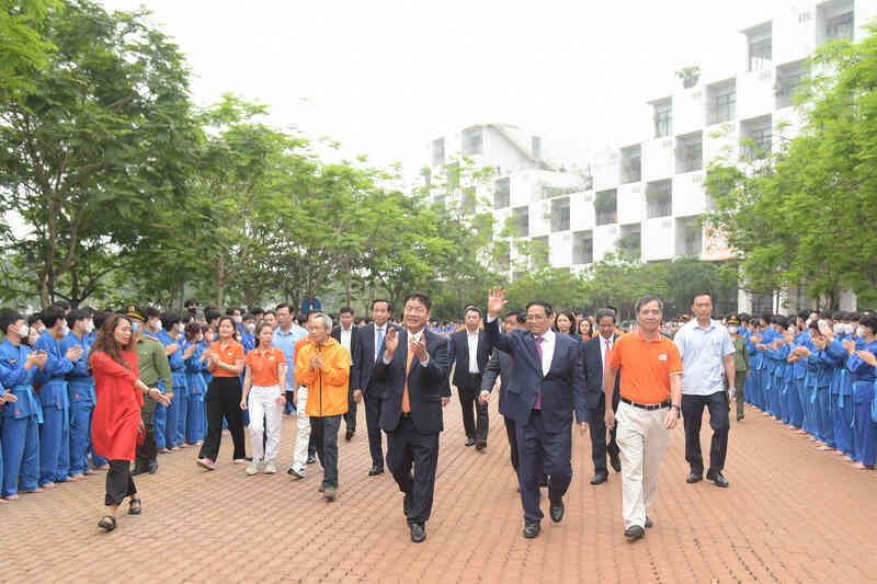 Thủ tướng: "Chúng ta phải có chính sách và chiến lược phát triển đại học số"
