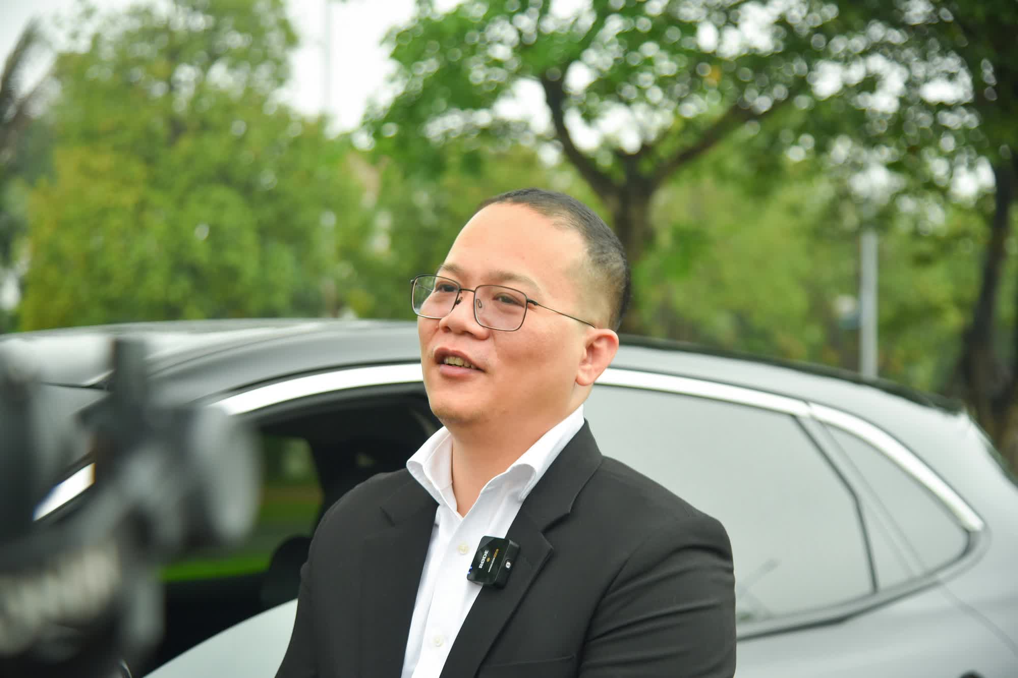 Tài xế Xanh SM nói gì về công việc của mình: 'Thu nhập hấp dẫn, phân khúc Luxury Car có tiếu chí riêng' - Ảnh 10. Tài xế Xanh SM nói gì về công việc của mình: 'Thu nhập hấp dẫn, phân khúc Luxury Car có tiếu chí riêng' - Ảnh 10.
