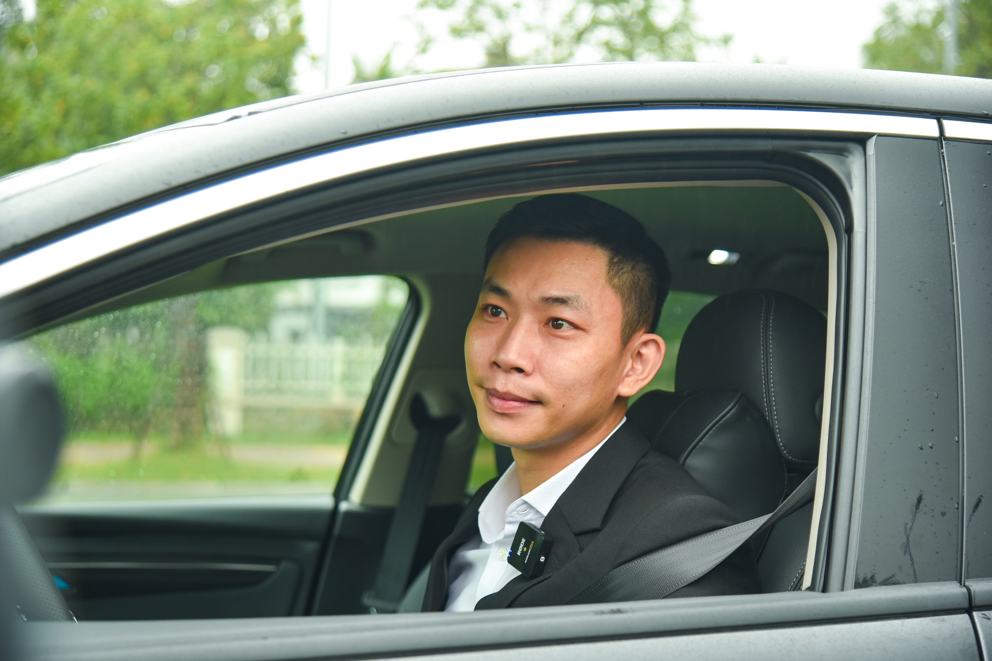 Tài xế Xanh SM nói gì về công việc của mình: 'Thu nhập hấp dẫn, phân khúc Luxury Car có tiếu chí riêng' - Ảnh 6. Tài xế Xanh SM nói gì về công việc của mình: 'Thu nhập hấp dẫn, phân khúc Luxury Car có tiếu chí riêng' - Ảnh 6.