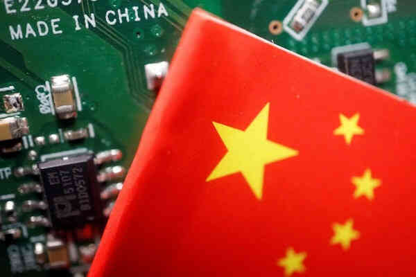 Trung Quốc loay hoay với bài toán nhân lực bán dẫn