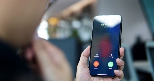 Liên tục mất tiền sau các cuộc gọi giả danh