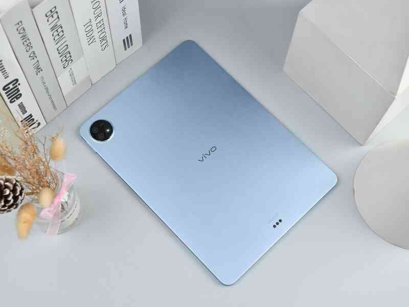 vivo Pad2 ra mắt: Màn hình 12,1 inch 144Hz, Dimensity 9000, pin khủng 10,000mAh, giá chỉ từ 8,5 triệu đồng - Ảnh 1. vivo Pad2 ra mắt: Màn hình 12,1 inch 144Hz, Dimensity 9000, pin khủng 10,000mAh, giá chỉ từ 8,5 triệu đồng - Ảnh 1.