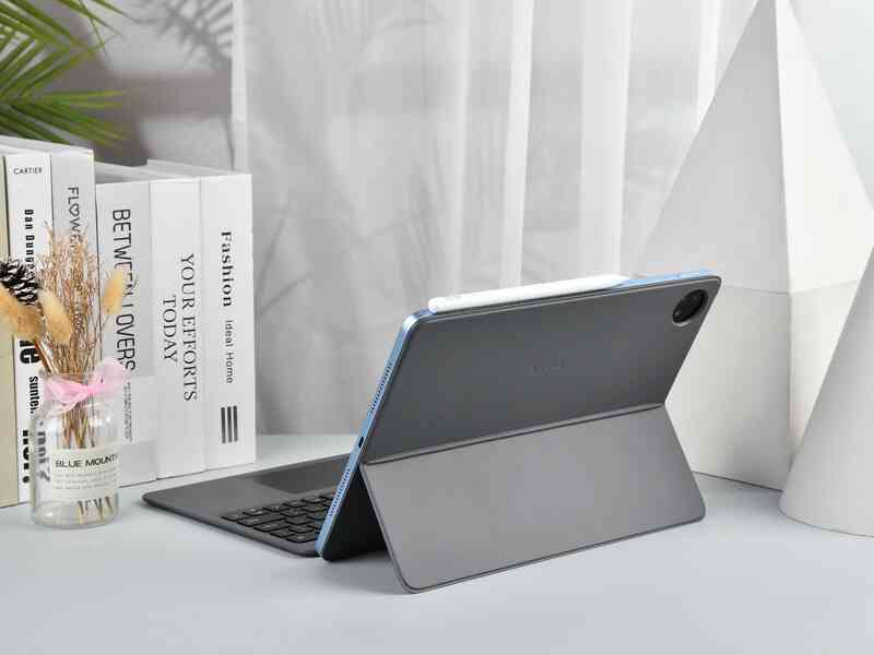 vivo Pad2 ra mắt: Màn hình 12,1 inch 144Hz, Dimensity 9000, pin khủng 10,000mAh, giá chỉ từ 8,5 triệu đồng