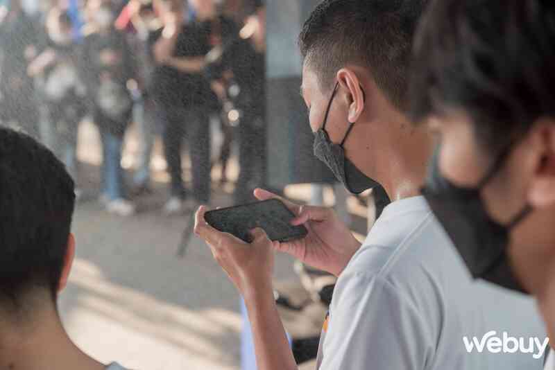 Awesome Academy mùa 2 khởi động bùng nổ, hấp dẫn đến nỗi fan đứng chịu nắng để theo dõi - Ảnh 7.