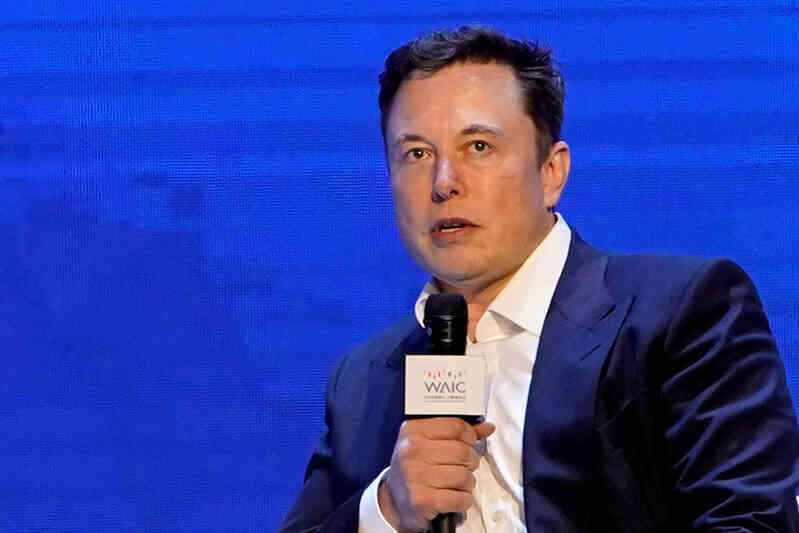Tuần bất ổn của Elon Musk