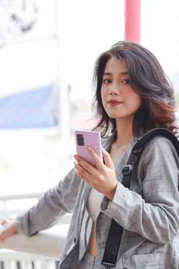 Nhiều mẫu máy Samsung giảm mạnh, kích cầu mua sắm hè - Ảnh 3. Nhiều mẫu máy Samsung giảm mạnh, kích cầu mua sắm hè - Ảnh 3.