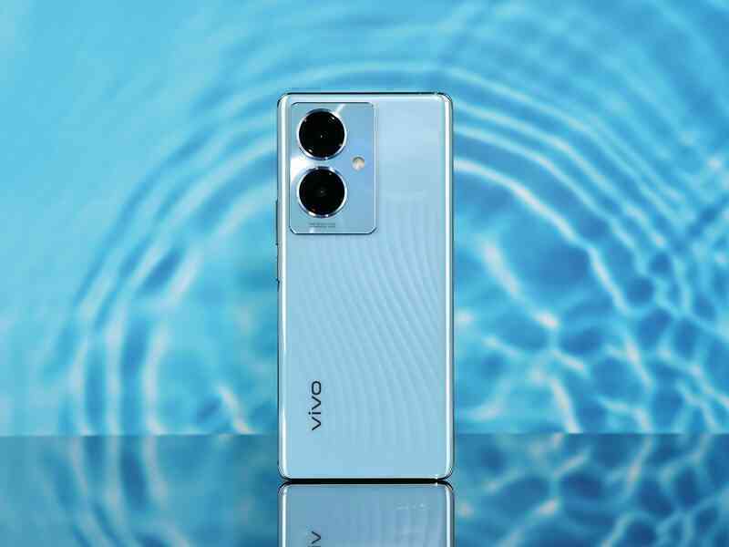 vivo ra mắt điện thoại hơn 5 triệu có màn hình cong, chip Snapdragon 695