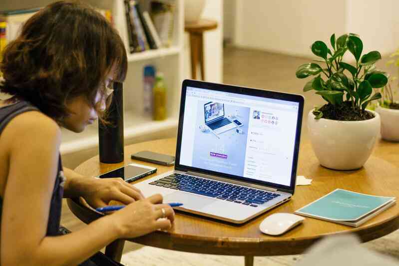 Công việc đặc biệt dành cho những người "đam mê" thức khuya, chỉ ngồi tại nhà cũng kiếm được 28 triệu đồng mỗi tháng - Ảnh 2. Công việc đặc biệt dành cho những người "đam mê" thức khuya, chỉ ngồi tại nhà cũng kiếm được 28 triệu đồng mỗi tháng - Ảnh 2.