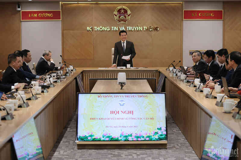 Bộ TT&TT thay đổi cán bộ lãnh đạo tại 5 đơn vị