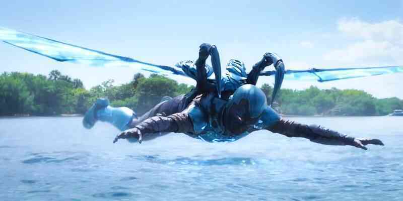 DC công bố trailer đầu tiên của Blue Beetle, hé lộ siêu anh hùng với bộ giáp khiến Tony Stark cũng phải ghen tị - Ảnh 2. DC công bố trailer đầu tiên của Blue Beetle, hé lộ siêu anh hùng với bộ giáp khiến Tony Stark cũng phải ghen tị - Ảnh 2.
