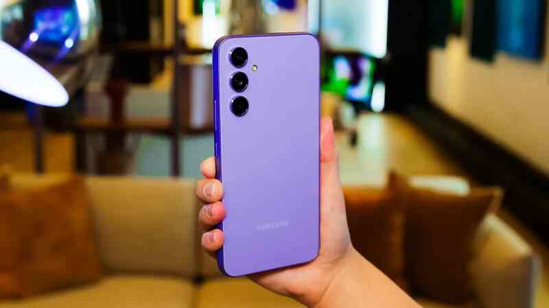 Rẻ hơn đáng kể nhưng Galaxy A54 có 1 thứ mà iPhone 14 chưa thể? - Ảnh 4. Rẻ hơn đáng kể nhưng Galaxy A54 có 1 thứ mà iPhone 14 chưa thể? - Ảnh 4.