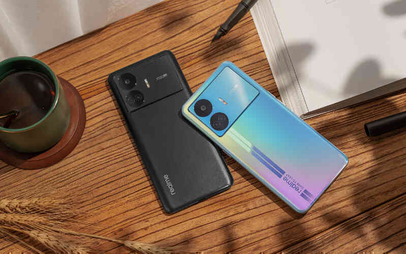 Sau Xiaomi, tới lượt realme ra mắt điện thoại RAM 16GB, bộ nhớ 1TB kèm sạc nhanh 100W, giá chỉ hơn 9 triệu đồng