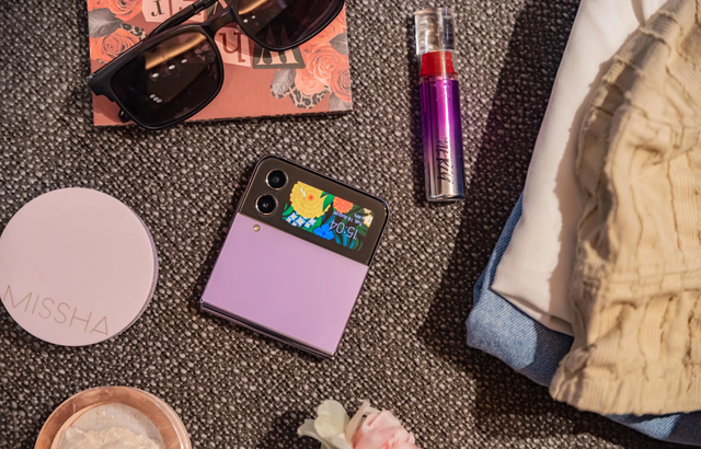 Có những lý do khiến Galaxy Z Flip4 được coi là smartphone “sinh ra dành cho giới trẻ” - Ảnh 4. Có những lý do khiến Galaxy Z Flip4 được coi là smartphone “sinh ra dành cho giới trẻ” - Ảnh 4.