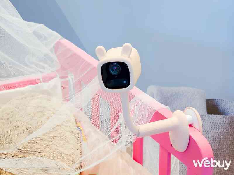 EZVIZ ra mắt loạt sản phẩm mới: Camera giám sát tích hợp 4G, Robot hút bụi tự động, cây lau nhà thông minh cùng nhiều thiết bị quản lý Smarthome khác