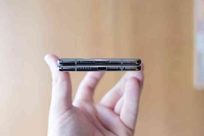 Cận cảnh Pixel Fold - Smartphone màn hình gập đầu tiên của Google - 4
