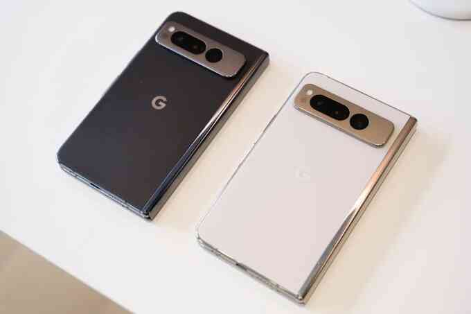 Cận cảnh Pixel Fold - Smartphone màn hình gập đầu tiên của Google - 6