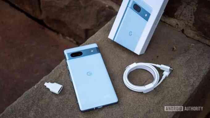 Cận cảnh Pixel Fold - Smartphone màn hình gập đầu tiên của Google - 8
