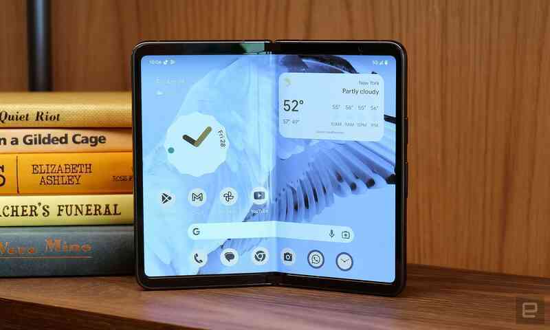 Ra mắt Pixel Fold: Smartphone gập đầu tiên của Google nhưng có một thứ còn không bằng Galaxy Fold đời đầu - Ảnh 7. Ra mắt Pixel Fold: Smartphone gập đầu tiên của Google nhưng có một thứ còn không bằng Galaxy Fold đời đầu - Ảnh 7.