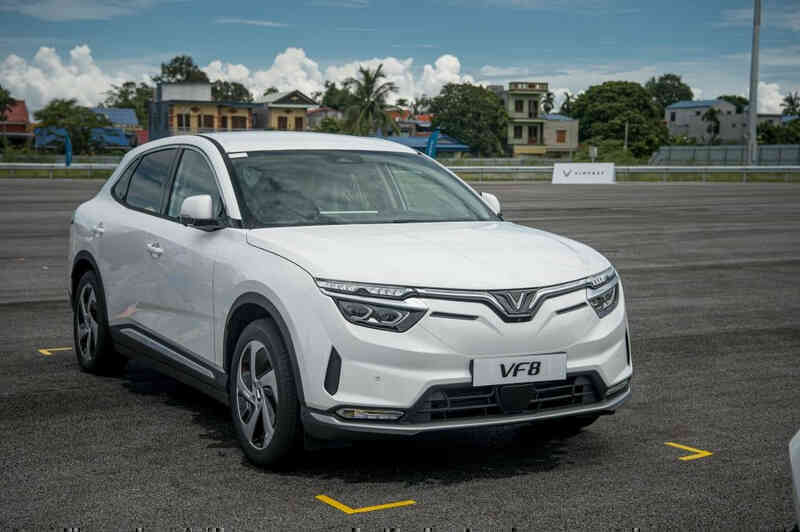 ‘Bội thu’ doanh số VF e34 và VF8, doanh số VinFast tăng 300% trong tháng 4