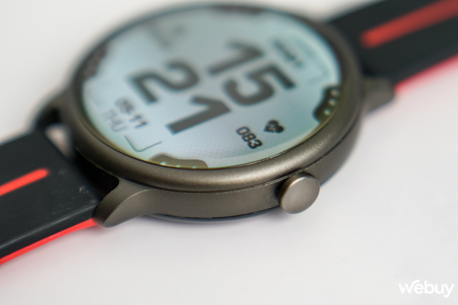 Smartwatch đẹp hơn Apple Watch nhưng giá chỉ bằng 1 phần 10 - Ảnh 4. Smartwatch đẹp hơn Apple Watch nhưng giá chỉ bằng 1 phần 10 - Ảnh 4.