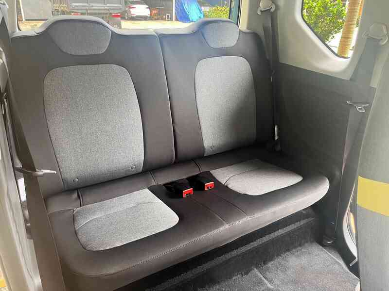 Wuling HongGuang MiniEV lần đầu lộ diện tại Việt Nam: Ra mắt muộn nhất tháng 6, nếu giá tốt dễ chạy đầy đường - Ảnh 4. Wuling HongGuang MiniEV lần đầu lộ diện tại Việt Nam: Ra mắt muộn nhất tháng 6, nếu giá tốt dễ chạy đầy đường - Ảnh 4.
