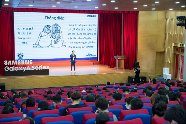 Nhà vô địch thế giới Liên Quân Mobile AIC 2022 xuất hiện tại Awesome Academy - Ảnh 2. Nhà vô địch thế giới Liên Quân Mobile AIC 2022 xuất hiện tại Awesome Academy - Ảnh 2.