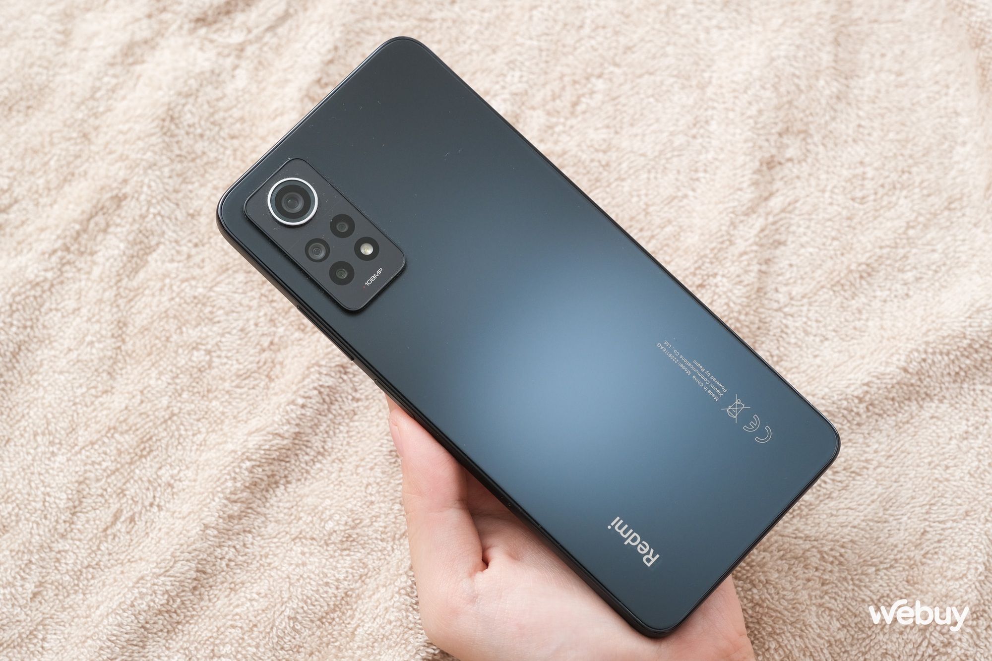 Trên tay smartphone Xiaomi siêu "dị" mới ra mắt: Năm 2023 vẫn dùng Android 11, chip Snapdragon đầu 7 của 3 năm trước, giá 7,19 triệu đồng - Ảnh 3. Trên tay smartphone Xiaomi siêu "dị" mới ra mắt: Năm 2023 vẫn dùng Android 11, chip Snapdragon đầu 7 của 3 năm trước, giá 7,19 triệu đồng - Ảnh 3.