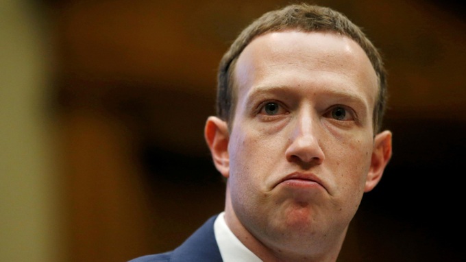 Ông chủ kiếm tiền nhiều nhất thế giới, Facebook vẫn ồ ạt sa thải nhân viên