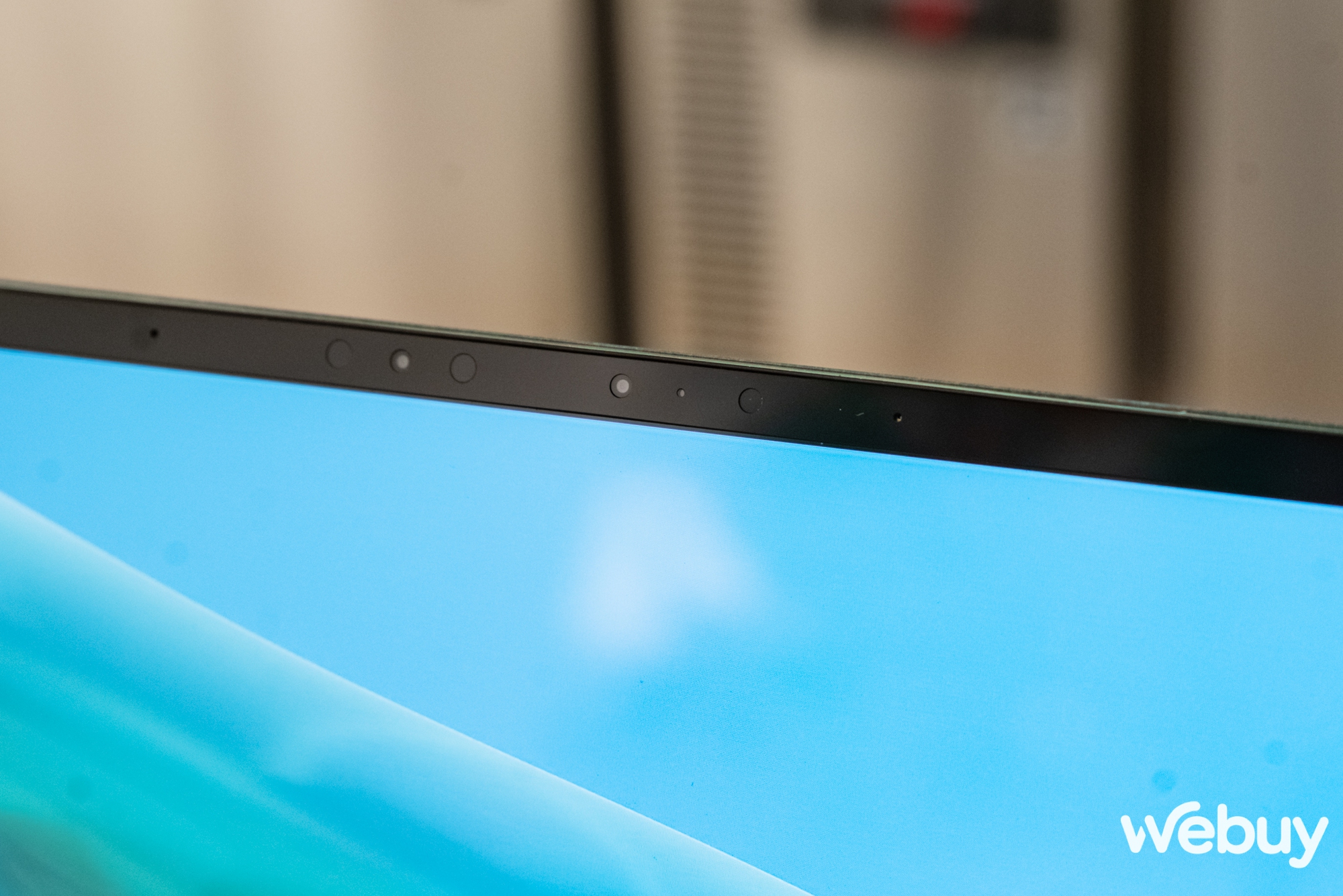 Cận cảnh ASUS Zenbook S 13 OLED 2023: Laptop Windows mỏng nhẹ hơn cả Macbook Air, giá từ 40 triệu - Ảnh 17. Cận cảnh ASUS Zenbook S 13 OLED 2023: Laptop Windows mỏng nhẹ hơn cả Macbook Air, giá từ 40 triệu - Ảnh 17.