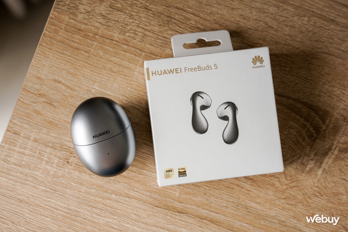 Trên tai Huawei Freebuds 5: Tai nghe chống ồn thiết kế độc lạ, âm thanh Hi-Res, giá 2.99 triệu