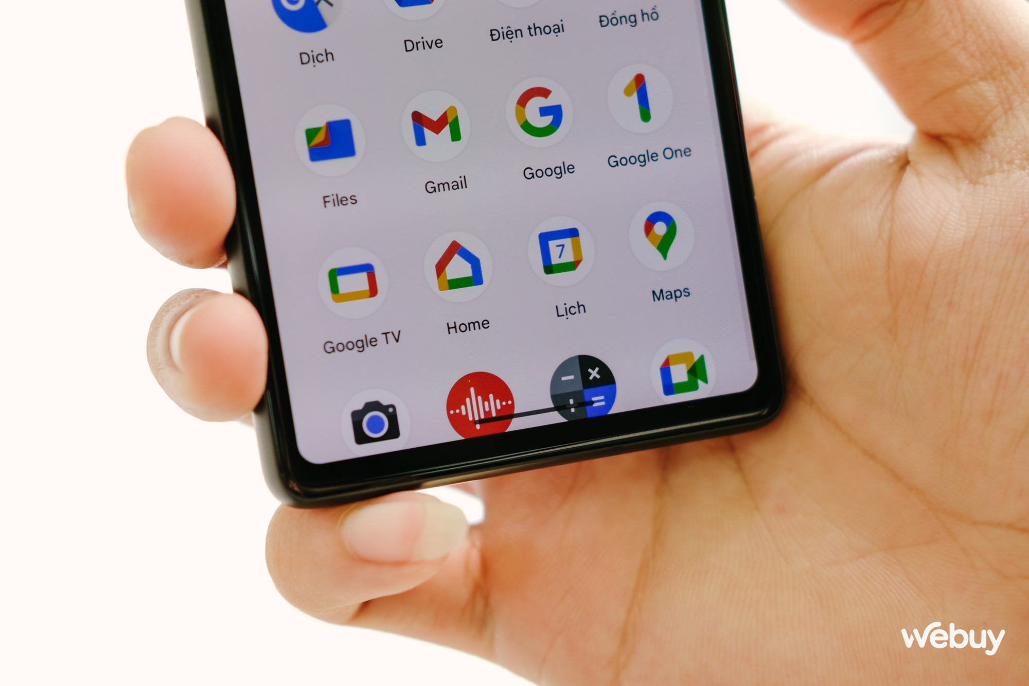 Trên tay smartphone Google giá chỉ hơn 11 triệu nhưng dùng chip của máy 40 triệu