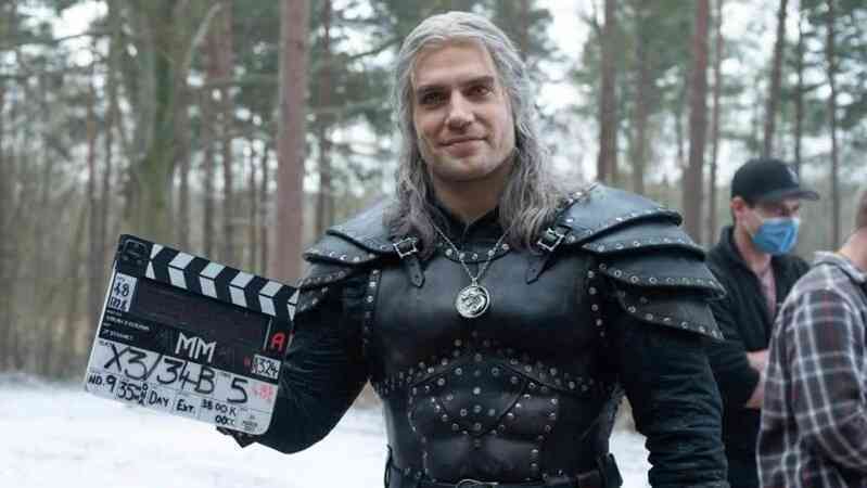 Suýt chút nữa Henry Cavill đã bị sa thải khỏi The Witcher mùa 2 vì không tôn trọng khả năng phóng tác của đội ngũ sản xuất - Ảnh 2. Suýt chút nữa Henry Cavill đã bị sa thải khỏi The Witcher mùa 2 vì không tôn trọng khả năng phóng tác của đội ngũ sản xuất - Ảnh 2.