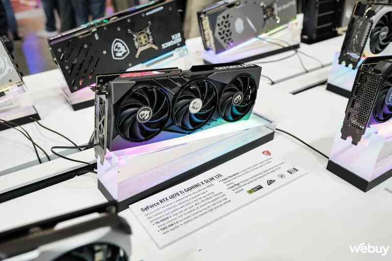 Lo ngại card đồ họa bị cong vênh do quá nặng, MSI ra mắt phiên bản 'mảnh mai' hơn để chiều lòng người dùng - Ảnh 1. Lo ngại card đồ họa bị cong vênh do quá nặng, MSI ra mắt phiên bản 'mảnh mai' hơn để chiều lòng người dùng - Ảnh 1.