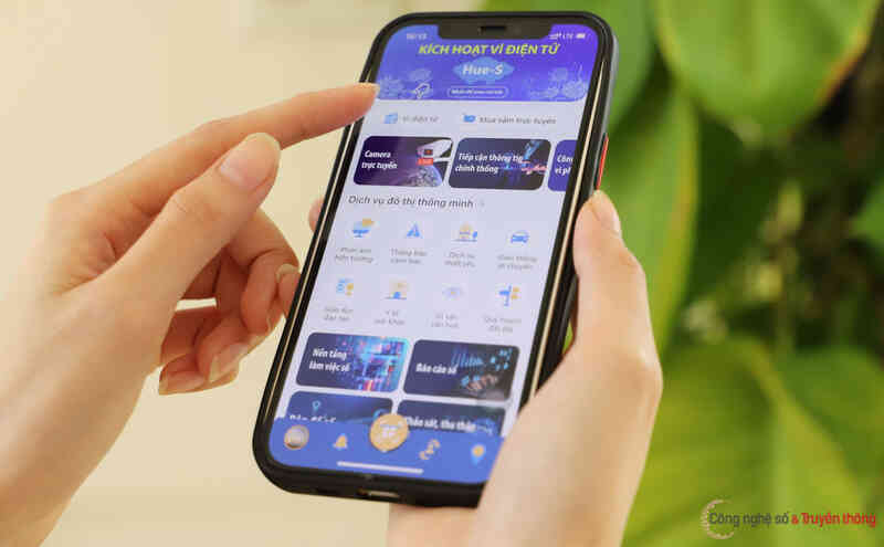 Thành phố Huế có tuyến phố thanh toán không dùng tiền mặt đầu tiên