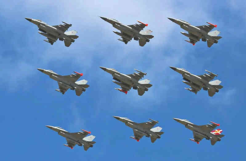 MiG-29 có ưu thế ‘vượt trội’ so với F-16 trên chiến trường Ukraine