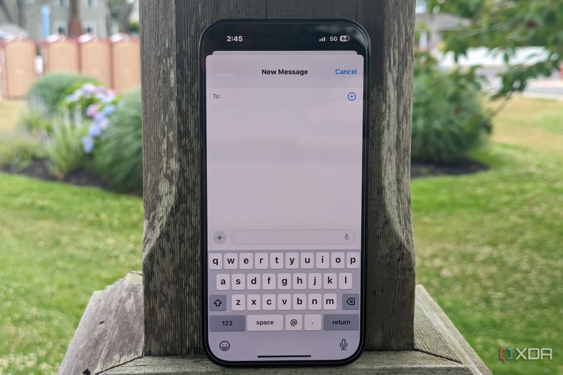 iOS 17 có thể thay đổi 1 thứ quan trọng trong iMessage, nhưng đó sẽ là 'cải lùi'? - Ảnh 2. iOS 17 có thể thay đổi 1 thứ quan trọng trong iMessage, nhưng đó sẽ là 'cải lùi'? - Ảnh 2.