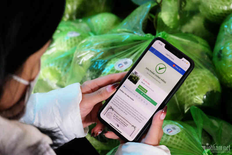 Đưa nông sản Việt lên sàn, giúp nông dân livestream bán hàng qua mạng