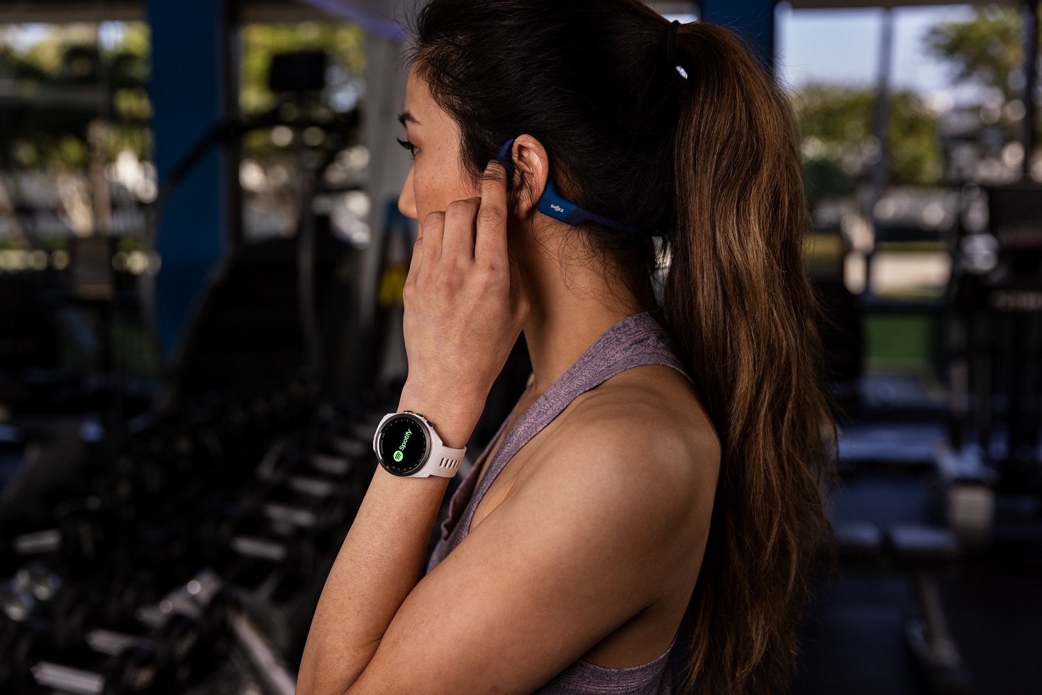 Garmin công bố smartwatch cao cấp Approach S70 hướng tới người chơi golf - Ảnh 2. Garmin công bố smartwatch cao cấp Approach S70 hướng tới người chơi golf - Ảnh 2.