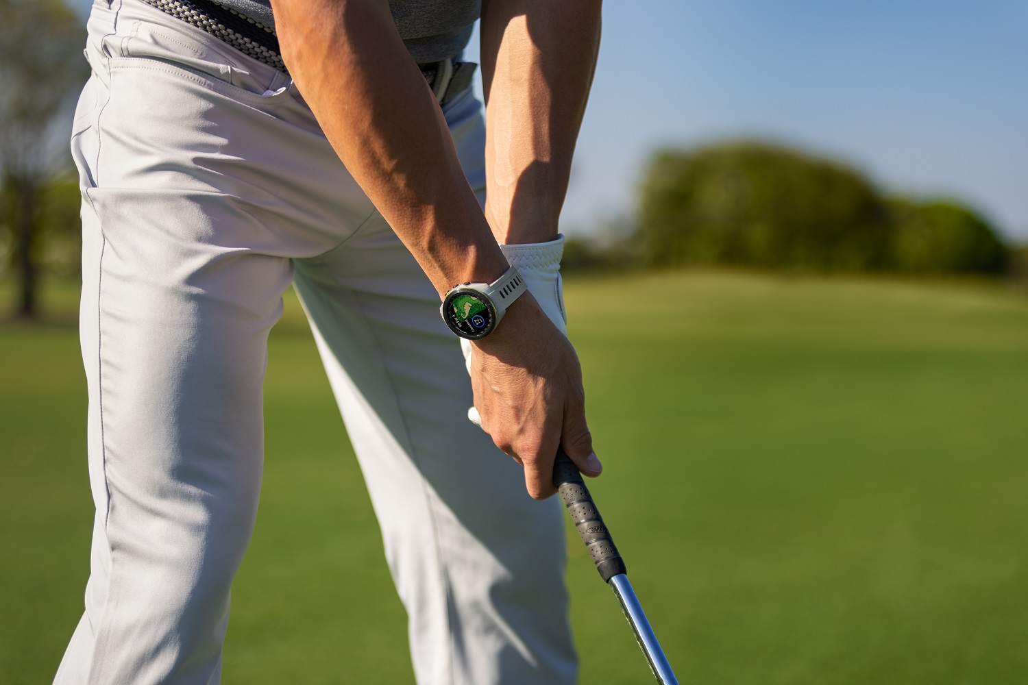 Garmin công bố smartwatch cao cấp Approach S70 hướng tới người chơi golf