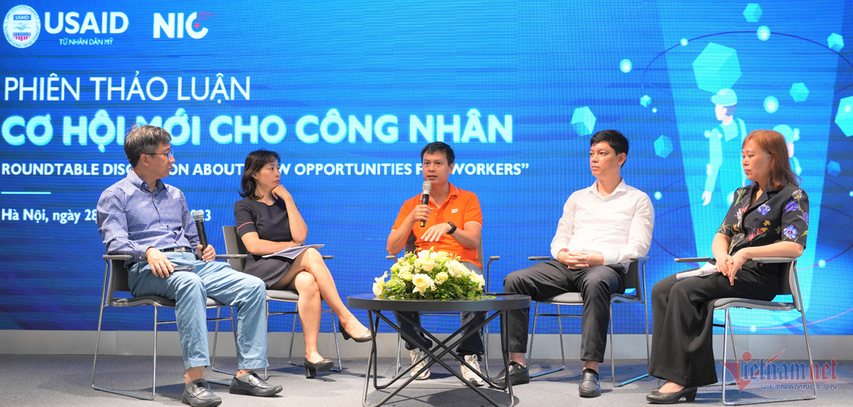 Cơ hội cho người lao động, công nhân thất nghiệp chuyển sang nghề lập trình